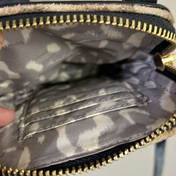 Aimee Kestenberg Animal Print Leather Just Saying Stadium Wallet Mini Crossbody - Picture 10 of 16